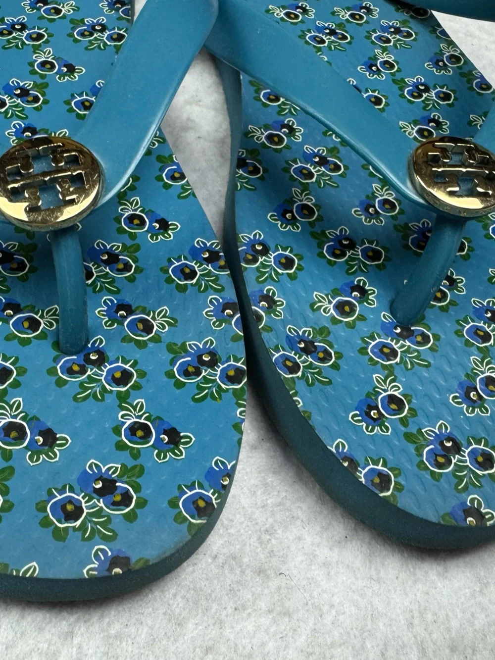 Tory Burch Blueberry Print Flip Flops Blue Size 8